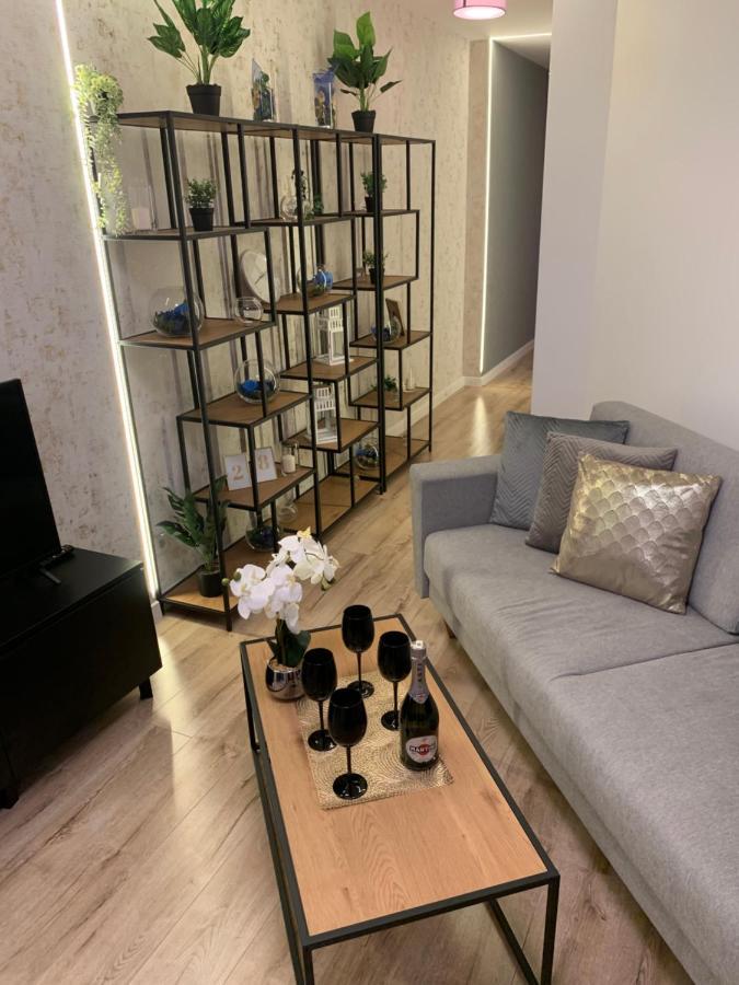 Moderno Apartament كراكوفيا المظهر الخارجي الصورة